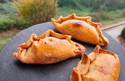 ¿Conoces a este entamador? Empanadería Bar el Caleyón